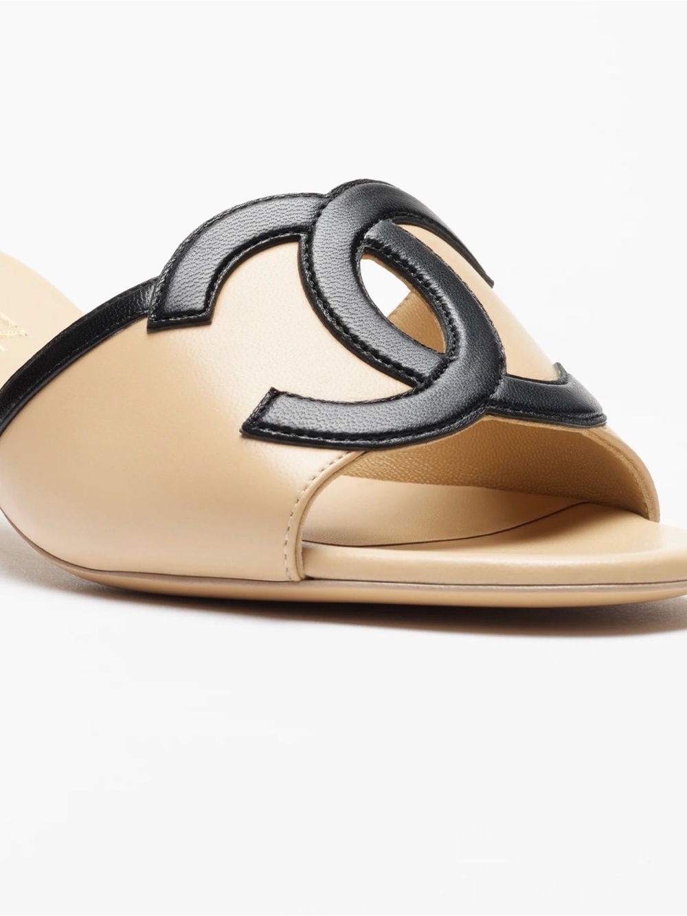 Chanel Spring Summer Mules Mattheiew Blazy Collectuion ,37 EU size - Picture 4 of 6